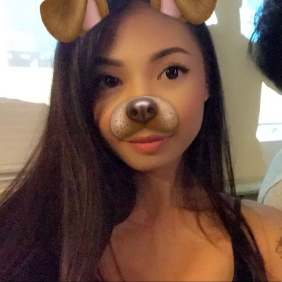 Meet your Posher, Danille - Picture 1 of 1